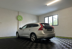 Volvo V60 2.0 D3 150 cv Summum