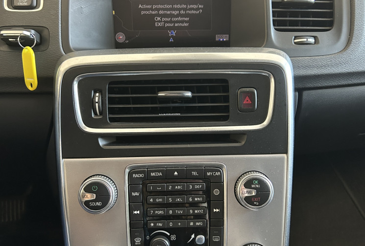 Volvo V60 2.0 D3 150 cv Summum