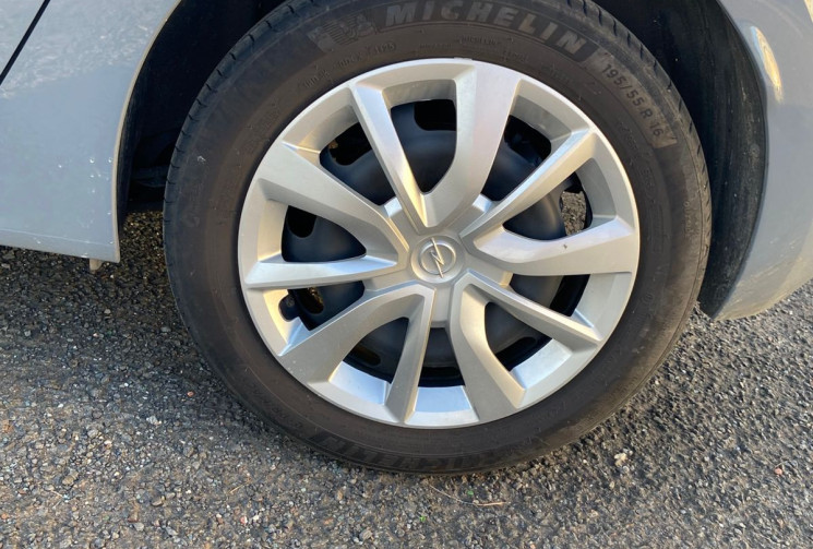 Opel Corsa Diesel 1.5 102 CV // Première Etat // Quasi neuf // 