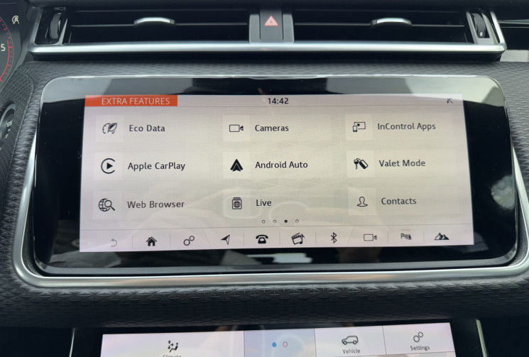 Land-Rover Range Rover Velar 2.0 240CH SD4 R-DYNAMIC AWD