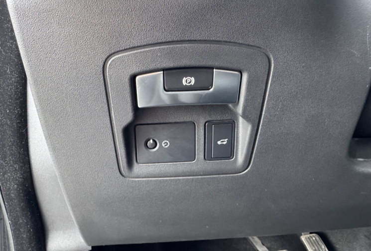 Land-Rover Range Rover Velar 2.0 240CH SD4 R-DYNAMIC AWD