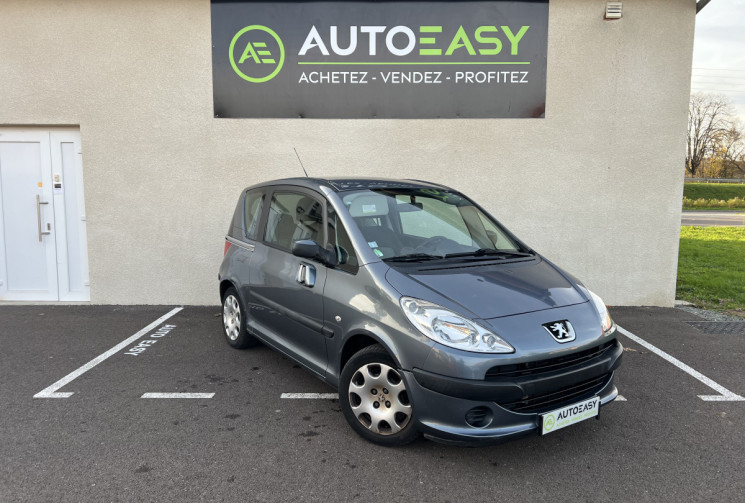 Peugeot 1007 1.4 HDi 70cv  / DISTRI OK