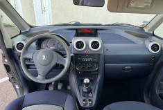 Peugeot 1007 1.4 HDi 70cv  / DISTRI OK
