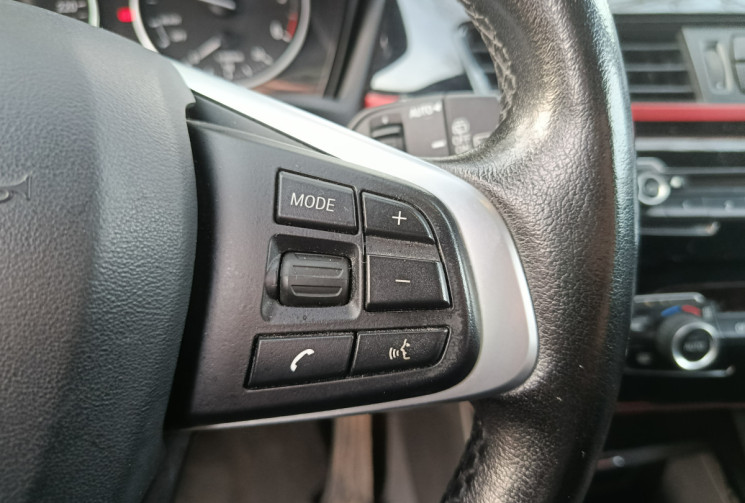 BMW X1 (F48) 18d sDrive 2.0d Sport 150 / Boite Manuelle