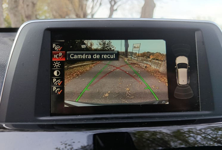 BMW X1 (F48) 18d sDrive 2.0d Sport 150 / Boite Manuelle