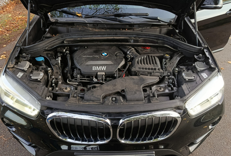 BMW X1 (F48) 18d sDrive 2.0d Sport 150 / Boite Manuelle