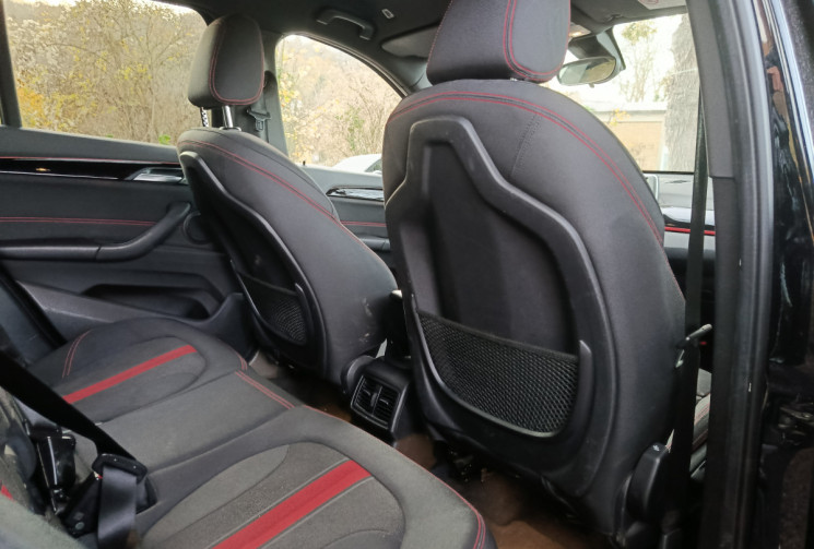 BMW X1 (F48) 18d sDrive 2.0d Sport 150 / Boite Manuelle