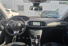 Peugeot 308 1.5 BlueHDi 130ch Tech Edition* toit pano * alcantara* carplay * camera * clim bi-zone *