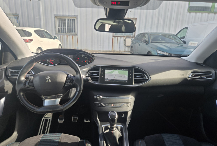 Peugeot 308 1.5 BlueHDi 130ch Tech Edition* toit pano * alcantara* carplay * camera * clim bi-zone *