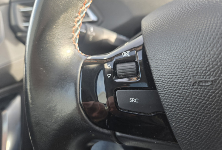 Peugeot 308 1.5 BlueHDi 130ch Tech Edition* toit pano * alcantara* carplay * camera * clim bi-zone *