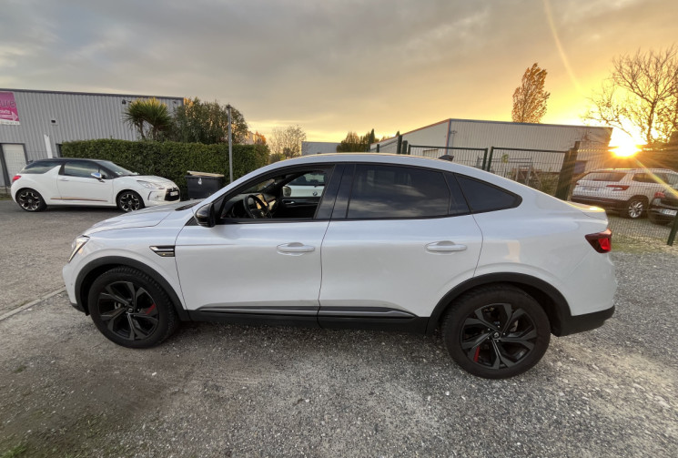 Renault Arkana 1.6 E-Tech hybride 145ch RS Line