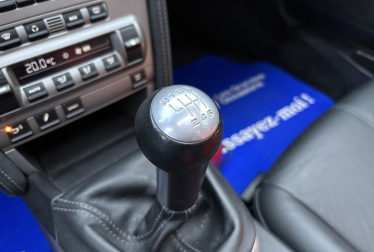 Porsche 911 Carrera 997 3.6i 325cv * Toit Ouvrant * Ligne Sport * Arceau & Harnais* Kit Gros freins