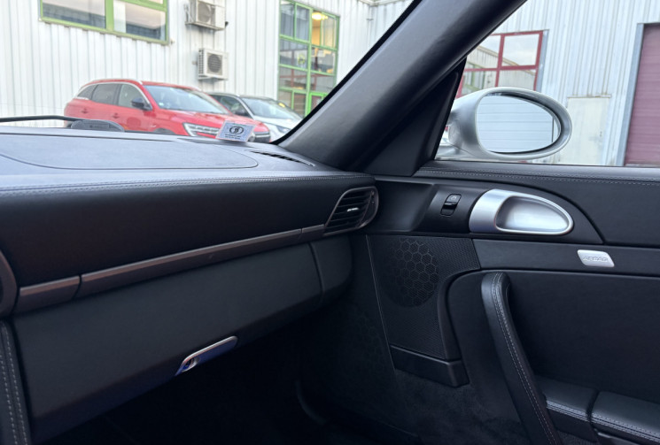 Porsche 911 Carrera 997 3.6i 325cv * Toit Ouvrant * Ligne Sport * Arceau & Harnais* Kit Gros freins