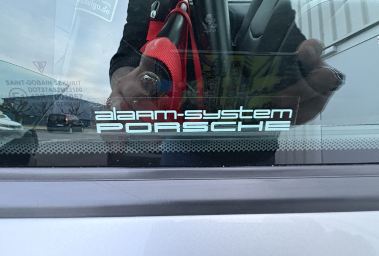 Porsche 911 Carrera 997 3.6i 325cv * Config Unique * Ligne Sport * Arceau & Harnais* Kit Gros freins