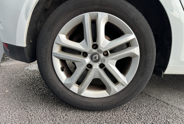 Renault Megane 1.5 dCi EDC6 110 cv BUSINESS / APPLE CARPLAY