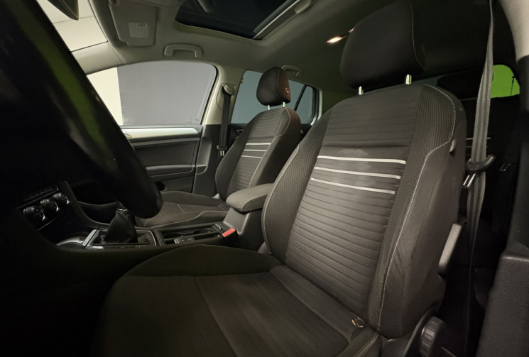 Volkswagen Golf 1.6 Tdi 105 cv  CUP TOIT OUVRANT