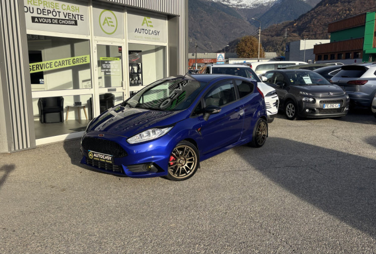 Ford Fiesta ST 1.6 T EcoBoost 182 - super état