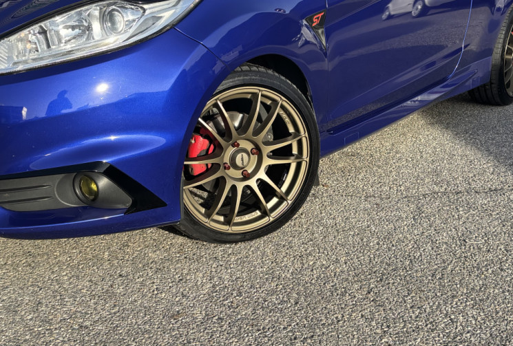 Ford Fiesta ST 1.6 T EcoBoost 182 - super état