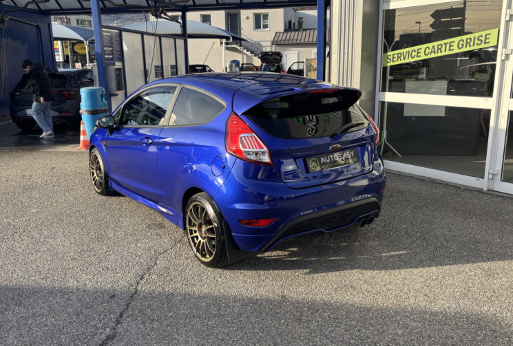 Ford Fiesta ST 1.6 T EcoBoost 182 - super état