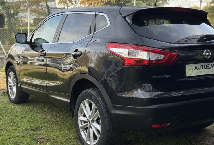 Nissan Qashqai  4x4 1.6 dCi 130 ch 4WD / Toit pano / GPS 