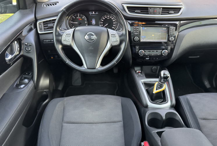 Nissan Qashqai  4x4 1.6 dCi 130 ch 4WD / Toit pano / GPS 