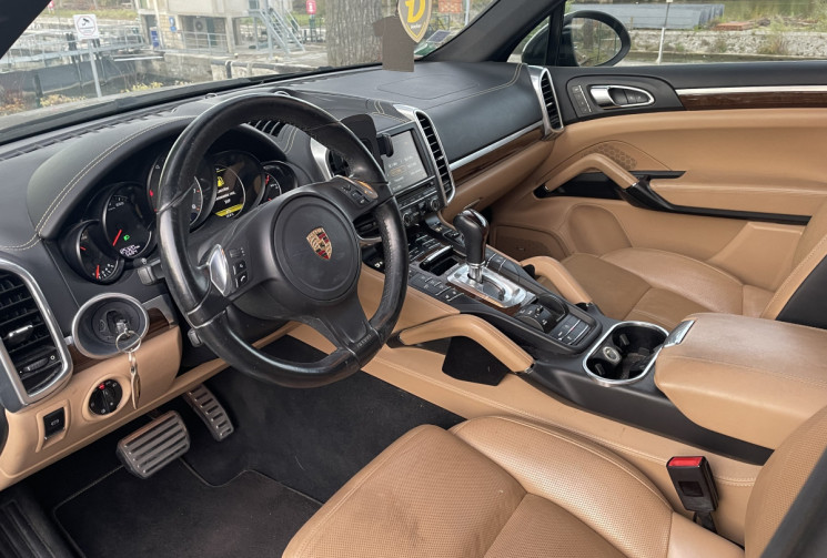 Porsche Cayenne S 4.8 V8 AWD TIPTRONIC 400 