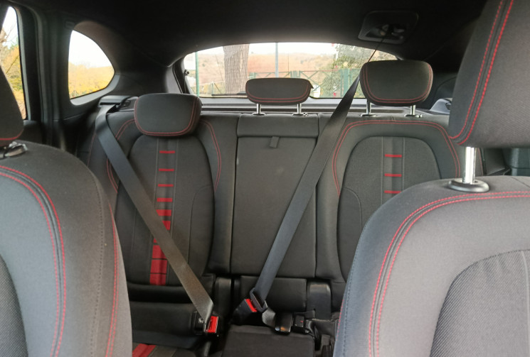 BMW X1 (F48) 18d sDrive 2.0d Sport 150 / Boite Manuelle