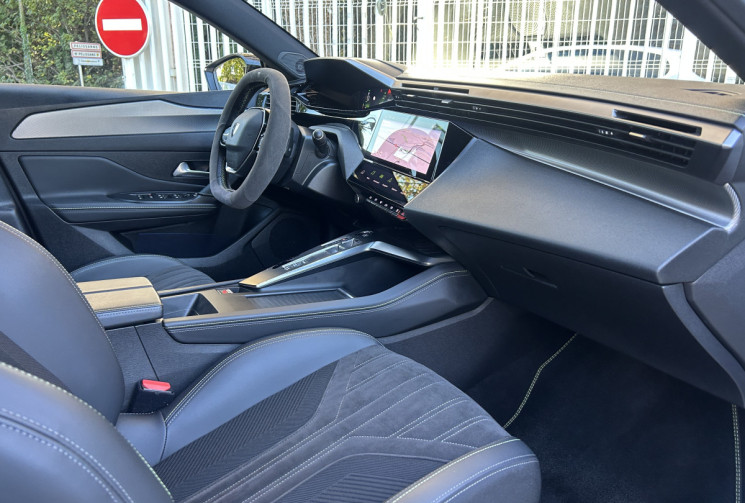 Peugeot 308 III 1.2 THP Puretech EAT8 130 GT Distribution changée / CARPLAY / caméra / Bluetooth