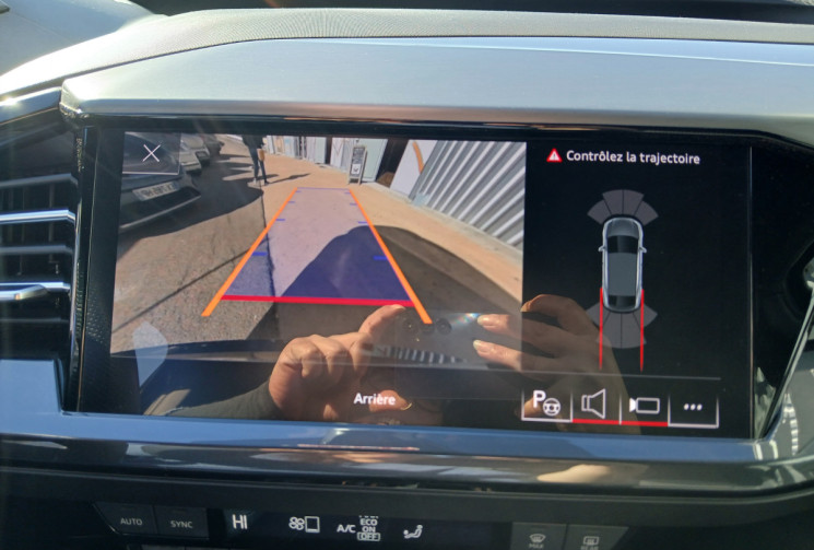 Audi Q4  Sportback 40 e-tron S LINE