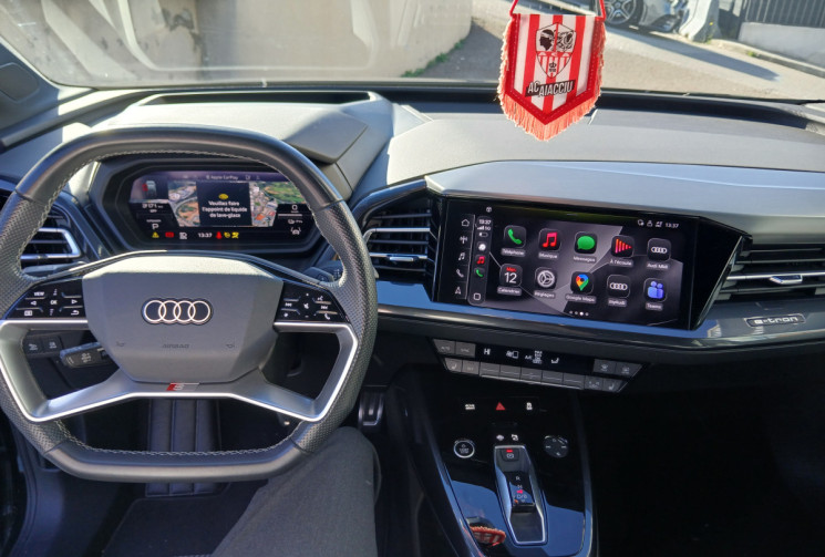 Audi Q4  Sportback 40 e-tron S LINE