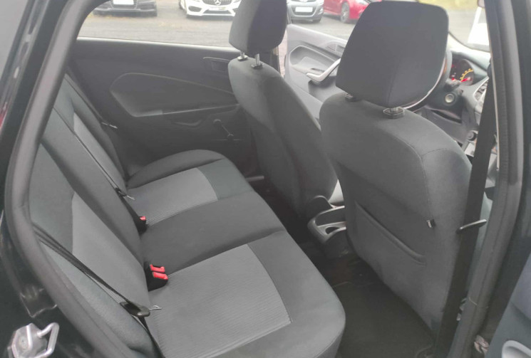 Ford Fiesta 1.4 TDCI 70 CH TREND + CLIM  