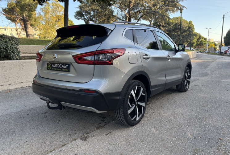 Nissan Qashqai Phase 2 - Tekna 1.6 dCi 2WD 130 cv TOIT PANORAMIQUE - ATTELAGE - SIEGE CHAUFFANT