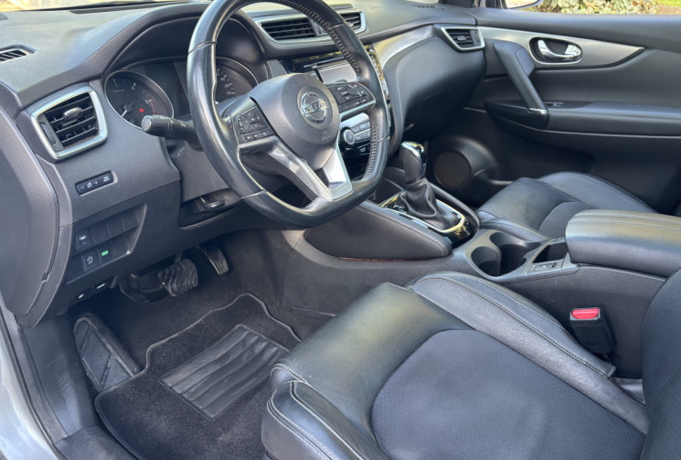Nissan Qashqai Phase 2 - Tekna 1.6 dCi 2WD 130 cv TOIT PANORAMIQUE - ATTELAGE - SIEGE CHAUFFANT