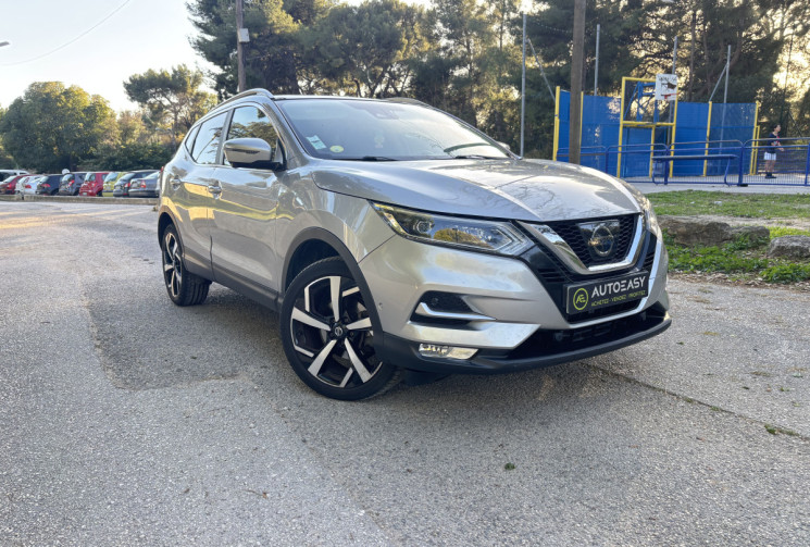 Nissan Qashqai Phase 2 - Tekna 1.6 dCi 2WD 130 cv TOIT PANORAMIQUE - ATTELAGE - SIEGE CHAUFFANT