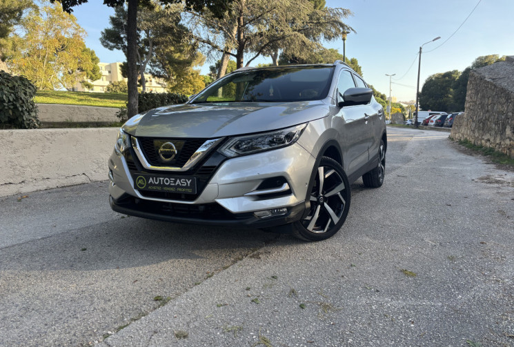 Nissan Qashqai Phase 2 - Tekna 1.6 dCi 2WD 130 cv TOIT PANORAMIQUE - ATTELAGE - SIEGE CHAUFFANT