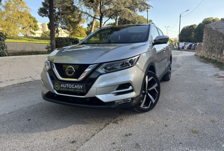 Nissan Qashqai Phase 2 - Tekna 1.6 dCi 2WD 130 cv TOIT PANORAMIQUE - ATTELAGE - SIEGE CHAUFFANT