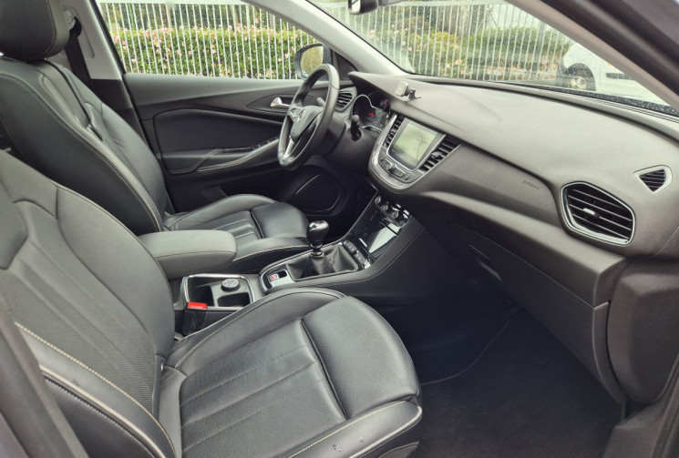 Opel Grandland X 1.2 Turbo 130 Ultimate Toit pano / sièges cuir