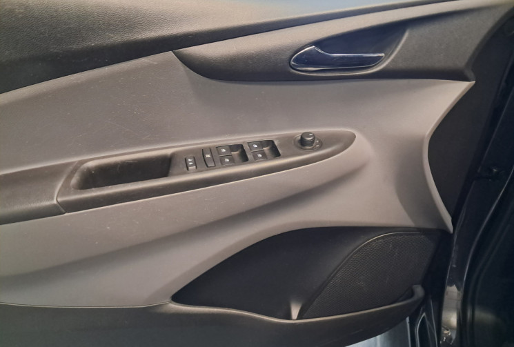 Opel Karl  1.0 COSMO PACK - 2EME MAIN - TBE - SUIVI GGE - GARANTIE -