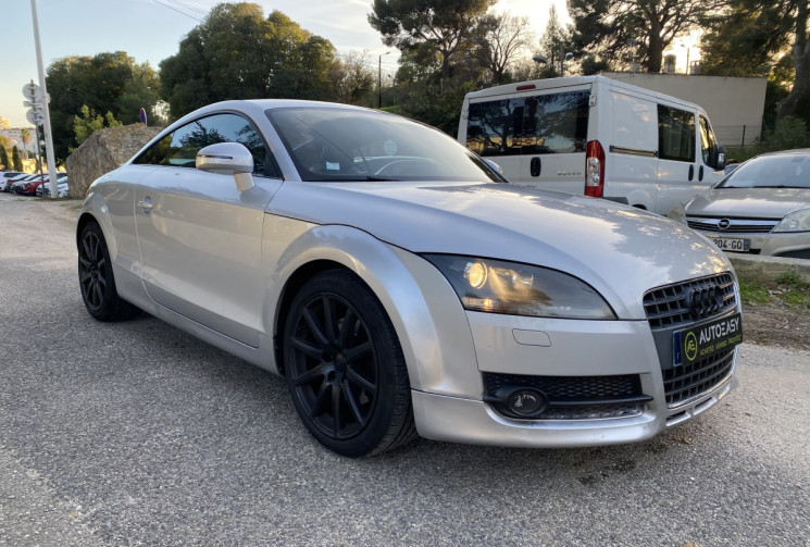 Audi TT 2 Coupé 2.0 TFSi 16V 200CH (SEULEMENT 57400KM)