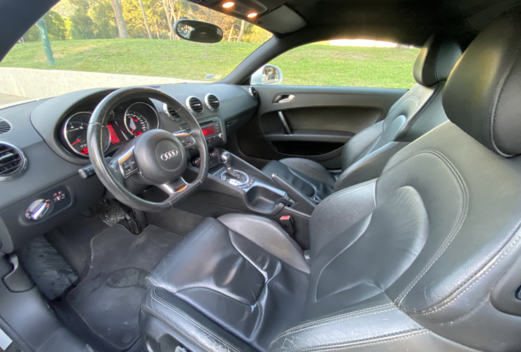 Audi TT 2 Coupé 2.0 TFSi 16V 200CH (SEULEMENT 57400KM)