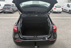 Mercedes Classe A 160 109ch Style Line * Chaine de Distribution * Mbux tactile * Attelage * Tbe