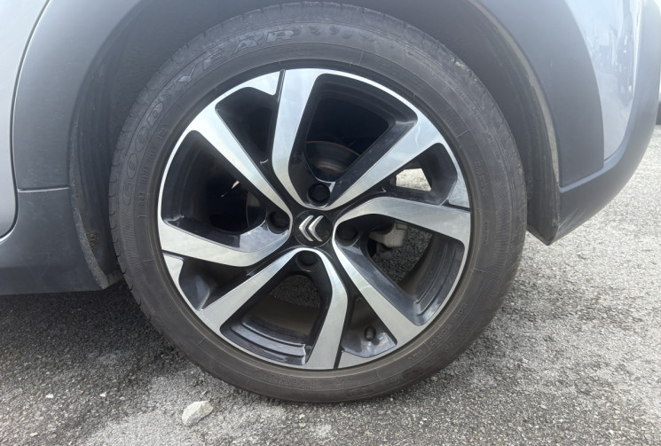 Citroën C3 Phase 2 1.2 PureTech EAT6 S&S 110 CV BVA SHINE