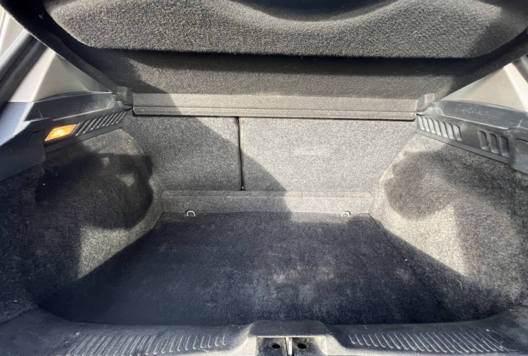 Renault Clio III 5 Portes Phase 2 1.5 dCi eco2 88 cv