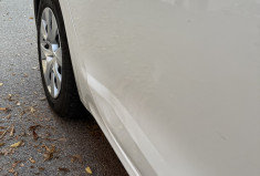 Peugeot 208 Like 1.2 VTI 5p 68cv FLEXFUEL  / Suivi complet / Distribution changée / Faible KM