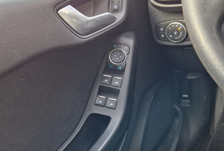 Ford Fiesta VII 1.0 EcoBoost 95 Cool & Connect 5p 