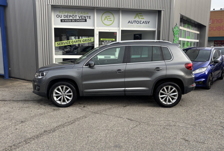 Volkswagen Tiguan 2.0 TDI 140 4Motion Lounge - 4X4