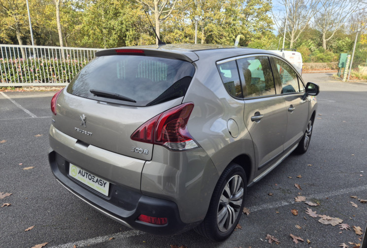 Peugeot 3008 1.6 BlueHDi 120 Allure EAT6 Distri ok