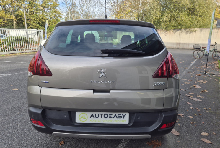 Peugeot 3008 1.6 BlueHDi 120 Allure EAT6 Distri ok