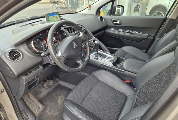 Peugeot 3008 1.6 BlueHDi 120 Allure EAT6 Distri ok