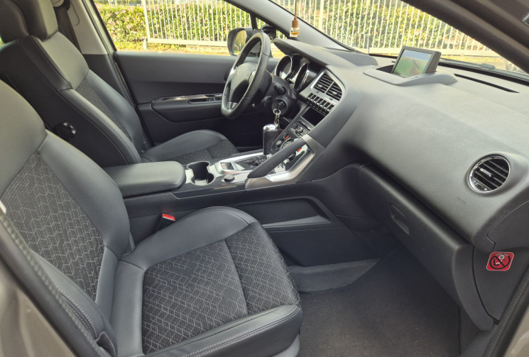 Peugeot 3008 1.6 BlueHDi 120ch Allure EAT6